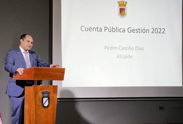 Una completa cuenta pública, llena de logros, pero también desafíos, fue entregada por el alcalde Pedro Castillo a toda la comunidad Combarbalina