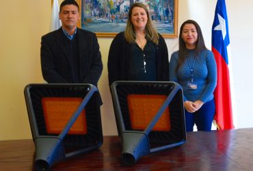 Plaza de Pisco Elqui será la primera en cumplir con nueva norma lumínica gracias a donación de luminarias