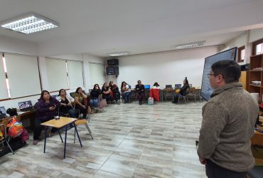 Capacitación ofimática para apoderadas (os) en Escuela San Rafael de Rozas