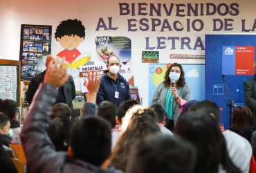 Seremis de Salud y Educación entregan recomendaciones para el correcto uso de mascarillas en colegios