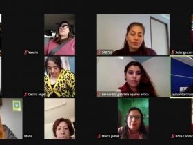90 mujeres de la región fortalecen sus ideas de negocio en escuela de emprendimiento de SernamEG