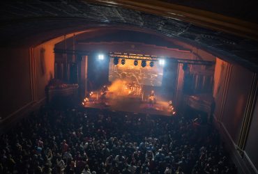 Santaferia, Mente Sabia Crú y más: El calendario de espectáculos de Teatro Centenario para el mes de julio