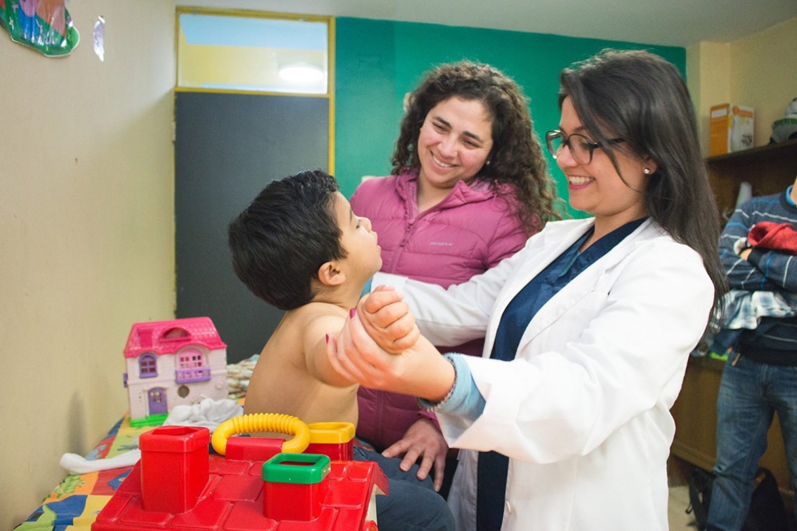 Coaniquem llama a evitar quemaduras por líquidos calientes